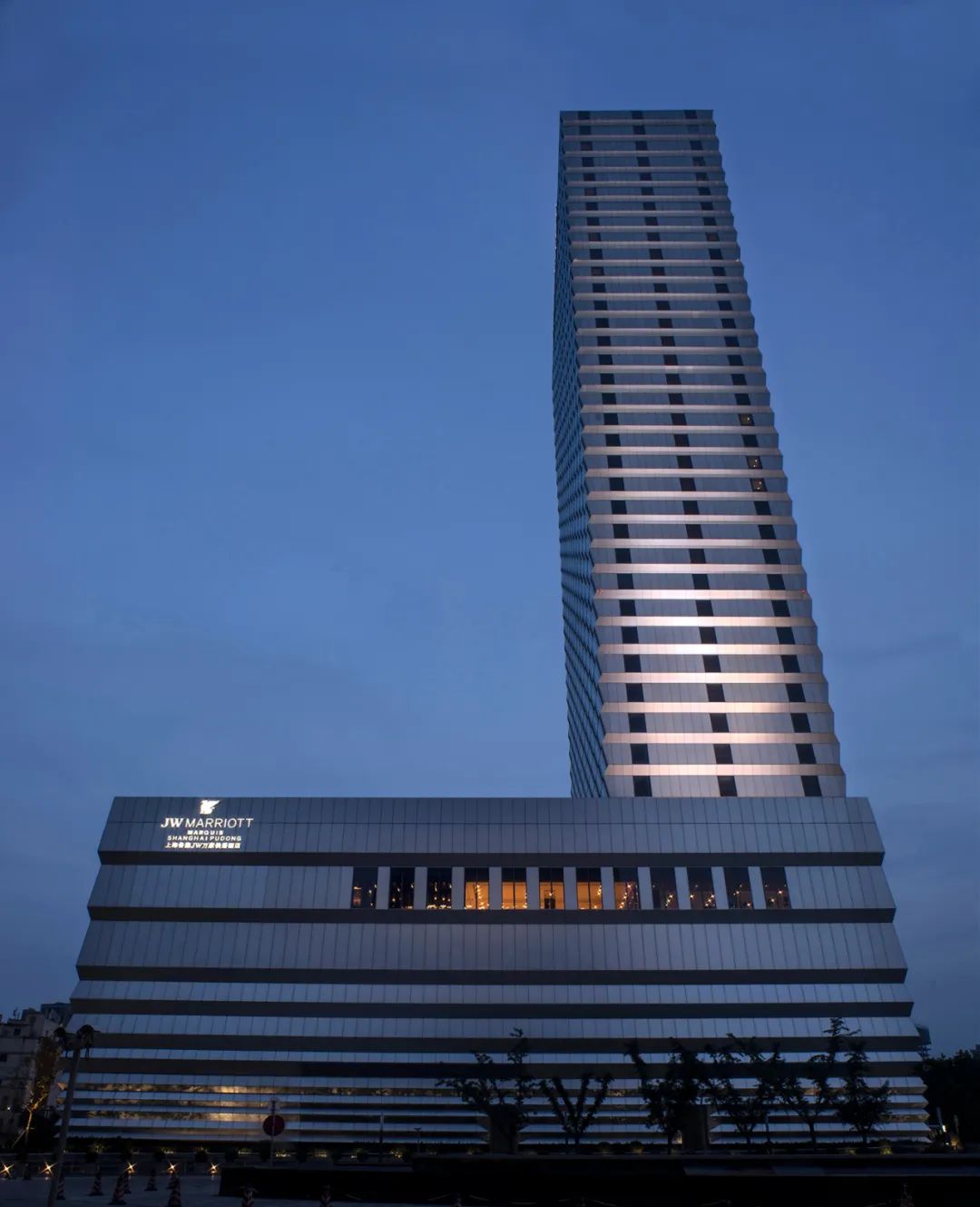 项目名称:上海鲁能jw万豪侯爵酒店照明设计